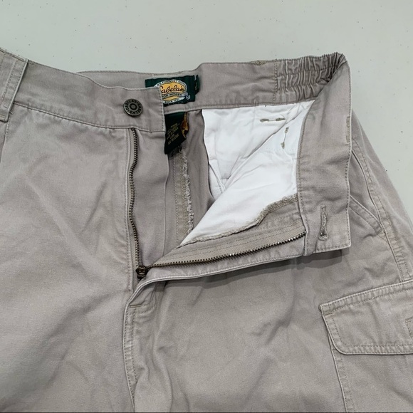 Cabela’s Shorts Adult 8 Beige Cargo Women - Picture 5 of 8